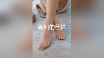 雅捷色色的健身教练把正在运动的押解雅捷少女弄到卫生间操翻了