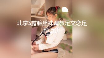 黑衣纹身妹子啪啪跪着口交插嘴抬腿侧入大力猛操