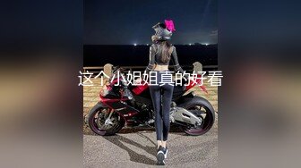 20W粉-推特网红夫妻档【北方有佳人】这少妇太有女人韵味了，大胆露脸 典型的北方大美女，竟找人来搞3P，被干的哇哇叫